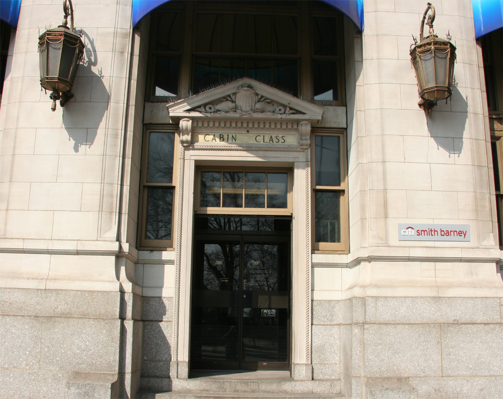 The Remains of a 1920s Cruise Ship Office At One Broadway