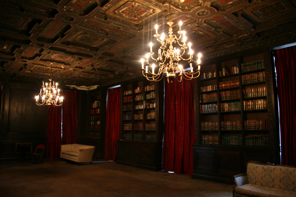 An Abandoned Country Estate in Yonkers