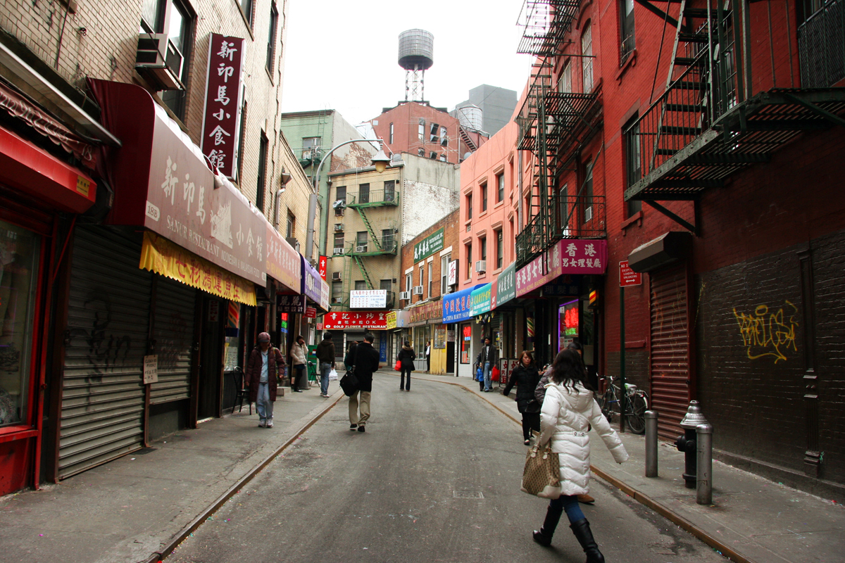 Chinatown’s “Bloody Angle” – A Trip Down Doyers Street