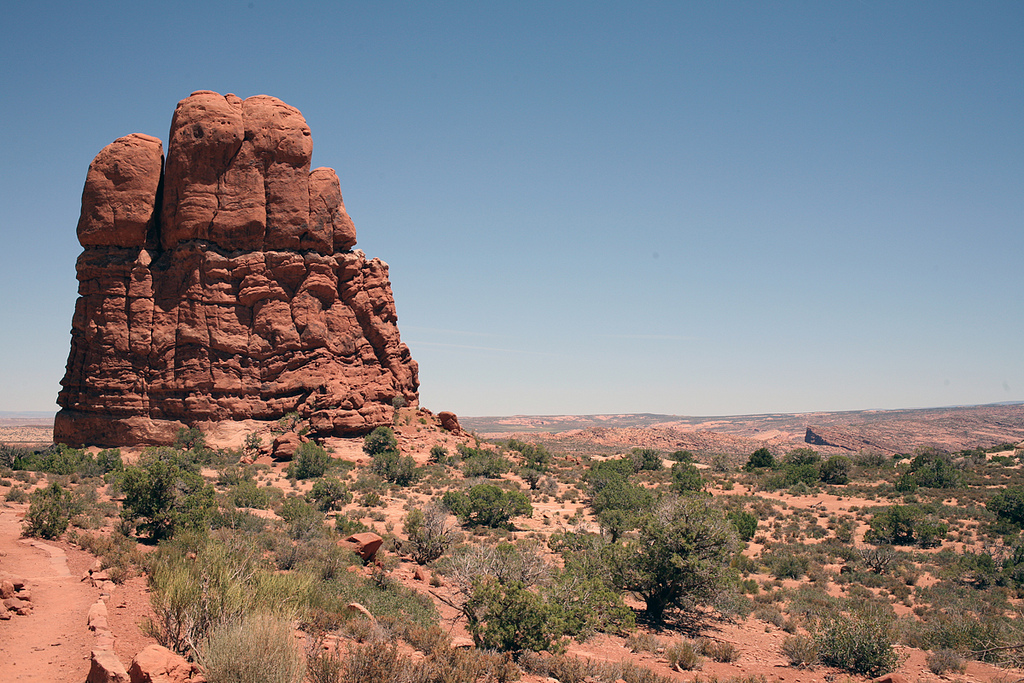 Crossing Utah: Ghost Towns, Dinosaurs, Arches, and a Home in a Rock