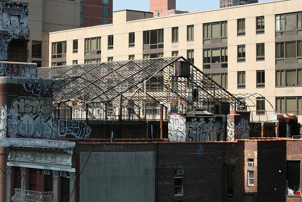 That Abandoned Rooftop Greenhouse on 60th Street