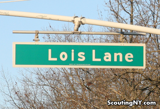 Attention Superman: Lois Lane is in Staten Island