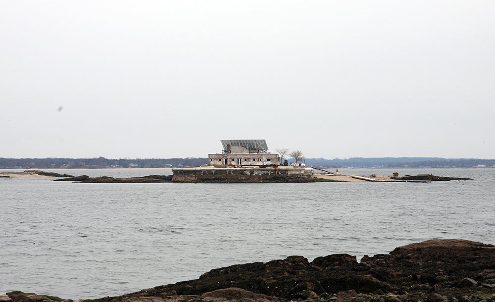 There’s A Private Island Home Off The Coast of New York City