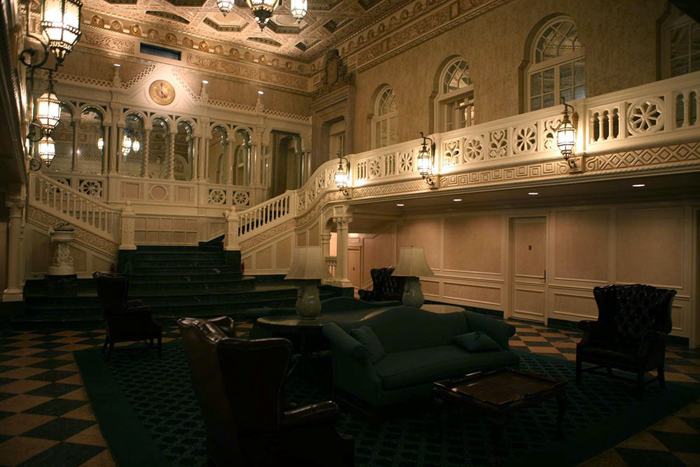 A 1920s Hotel Lobby Hidden In An Upper West Side Apartment Building